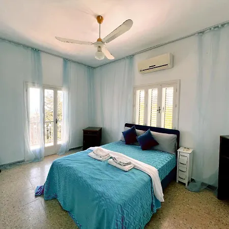 Sea View Spacious Private In *
